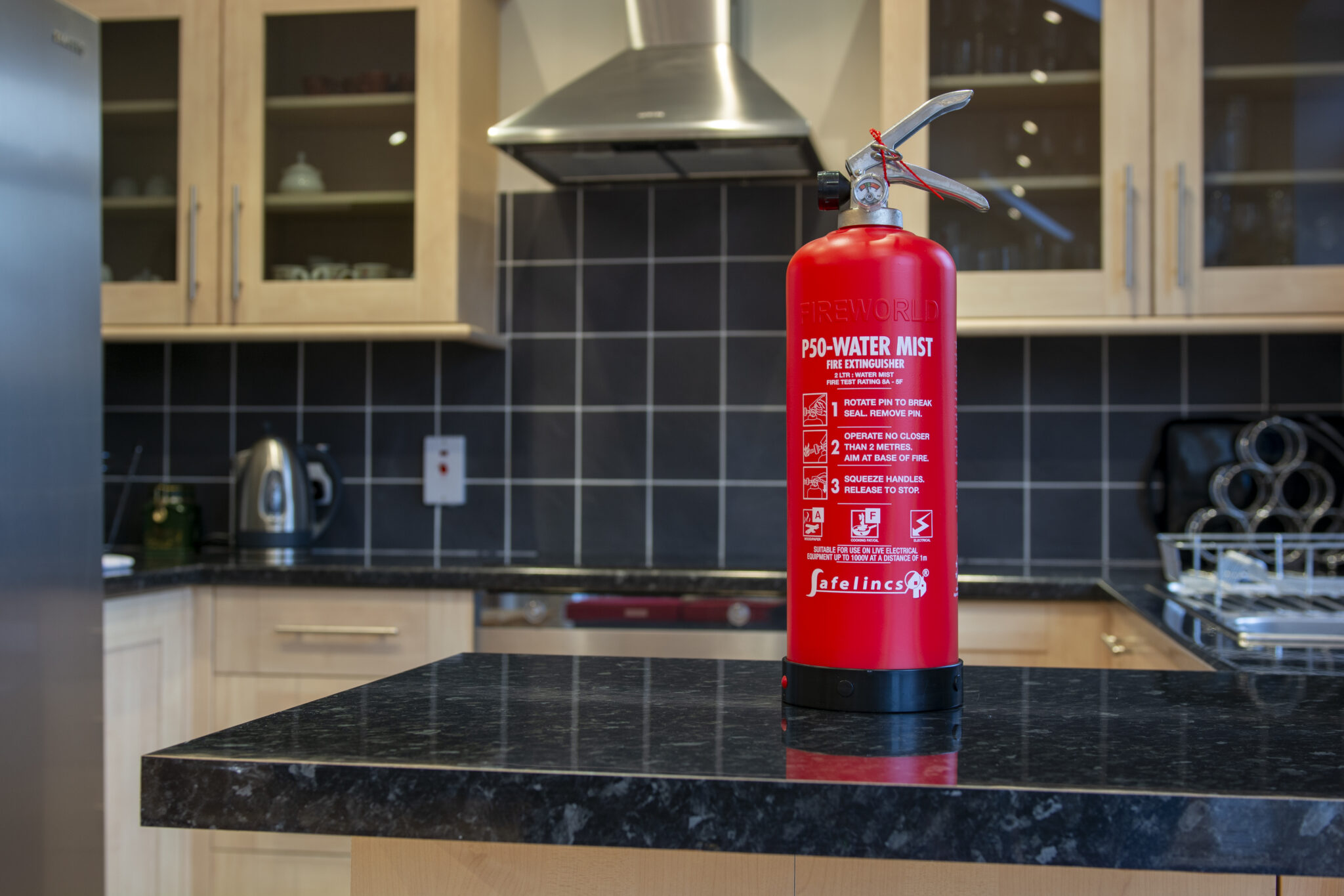 do-landlords-have-to-provide-fire-extinguishers-in-hmos