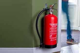 P50 service-free fire extinguisher features